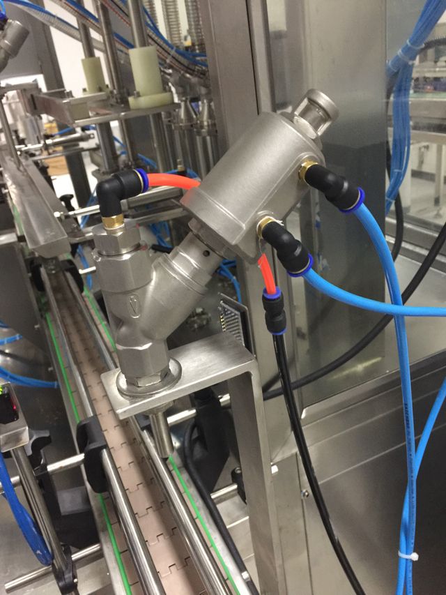 sistem za ispiranje gasa za priključak tokom punjenja.jpg