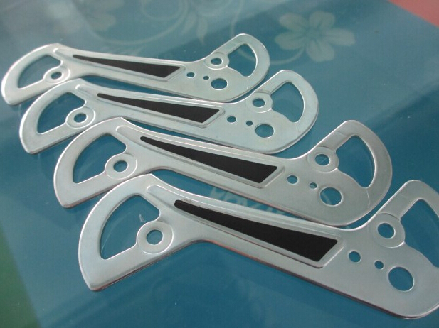 Mašina za etiketiranje plastičnih vrećica Poluautomatska za ravnu površinu