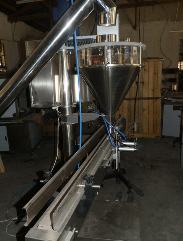 lateral shot for auger filling machine powder puž punilo brašna factory.jpg