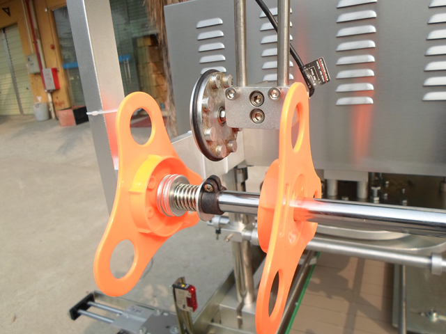 film roller valjak za utovar filma brtvljenje.jpg