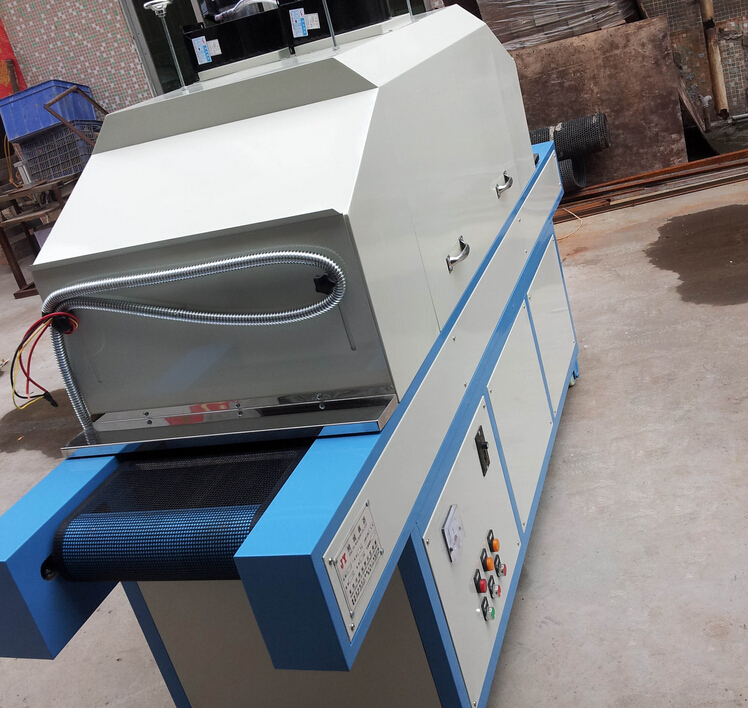 sterilizacijski tunel.jpg