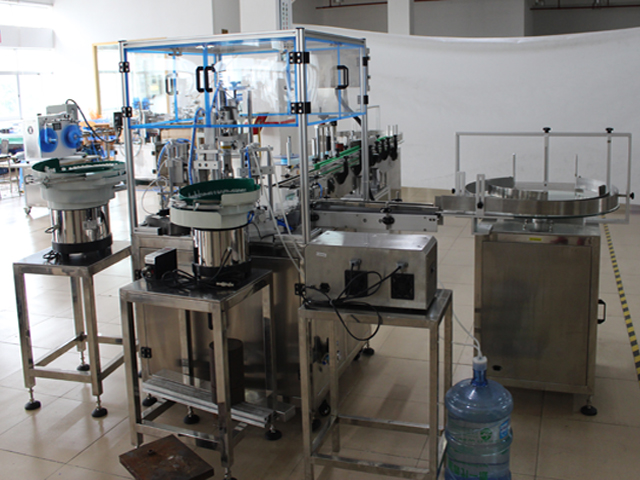 stvarne slike punjenja capping labeling.jpg