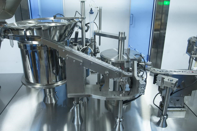 linija za punjenje špriceva (1).jpg