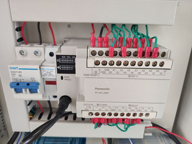 štampanje etiketa kablovi žice detalji mašine (1).jpg