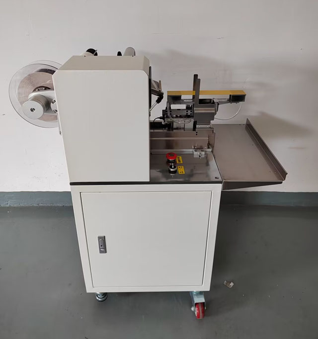 etiketir za hranu za pse (5).jpg