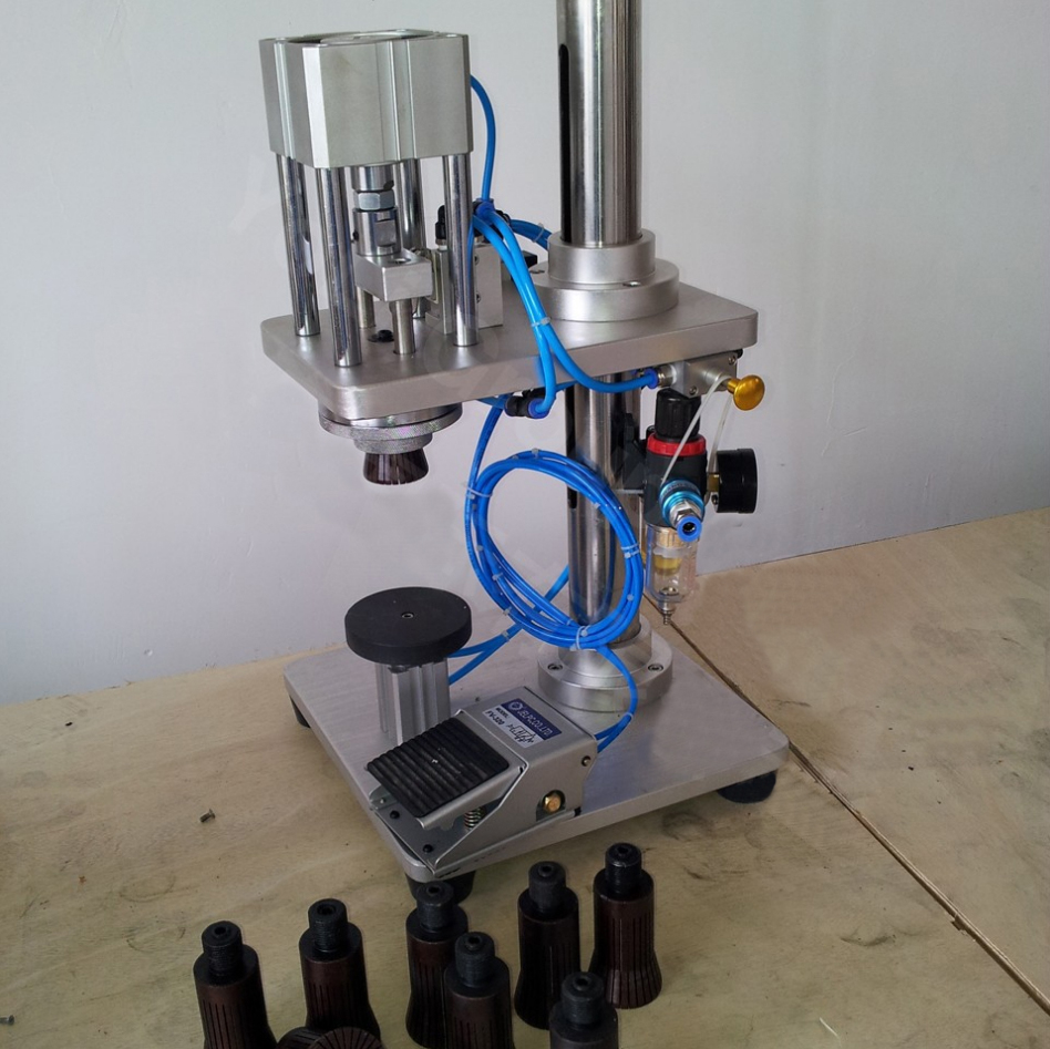 manual crimping machine for glass bottles pneumatska oprema za zatvaranje poluautomatski pneumatic.jpg