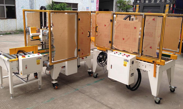 mašine za zaptivanje u fabrici.jpg