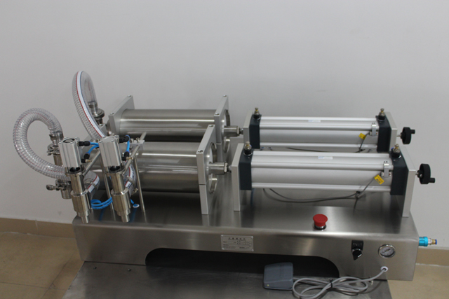 pneumatska mašina za punjenje poluautomatska.jpg